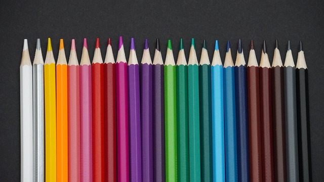 现出与这位 现出与这位